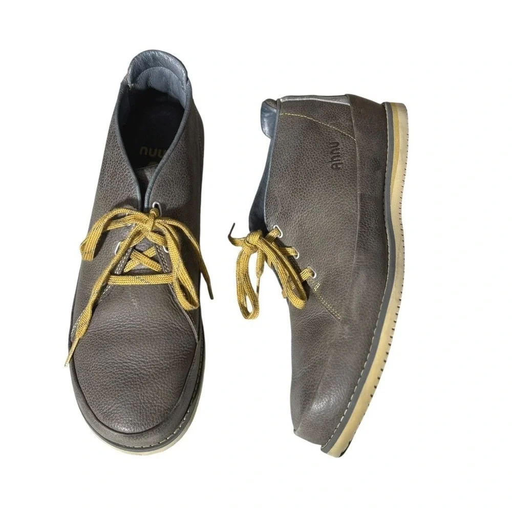 AHNU Harris‎ Chukka Boots Grey/Taupe Vibram Sole sz 11 US